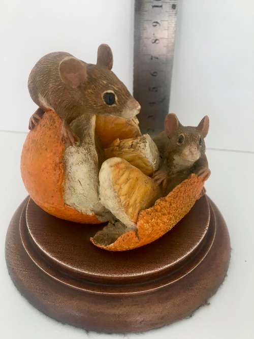 Country Collection of Knysna - Mice with Naartjies - 804/5000