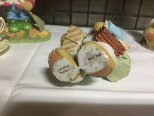 Variety of 'Cherished Teddies' Plus a Hugsly Teabearie & 2 Extras