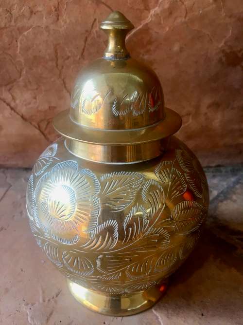 Stunning Brass Urn / Ginger Jar
