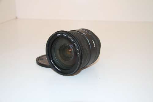 Sigma 24 - 135mmD 1:2.8-4.5 Lens