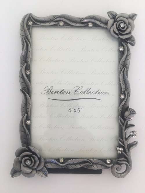 Stunning Photo Frame with Rose Detail - Benton Collection