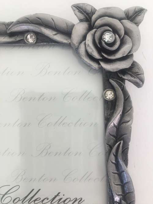 Stunning Photo Frame with Rose Detail - Benton Collection