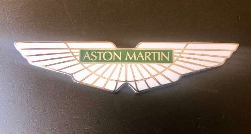 Aston Martin Emblem / Badge