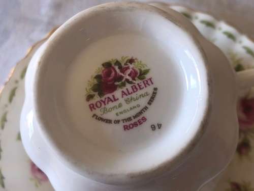 Stunning Royal Albert June Roses Flower of the Month Series Duo