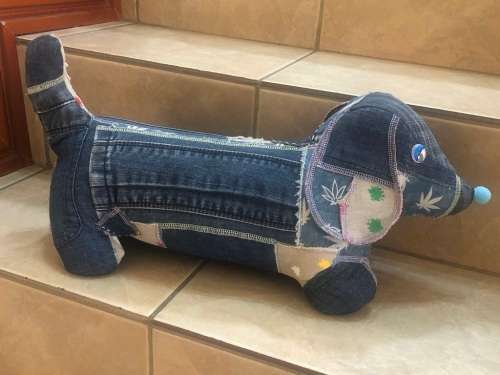 Gorgeous aPacthie Worshond Doorstop