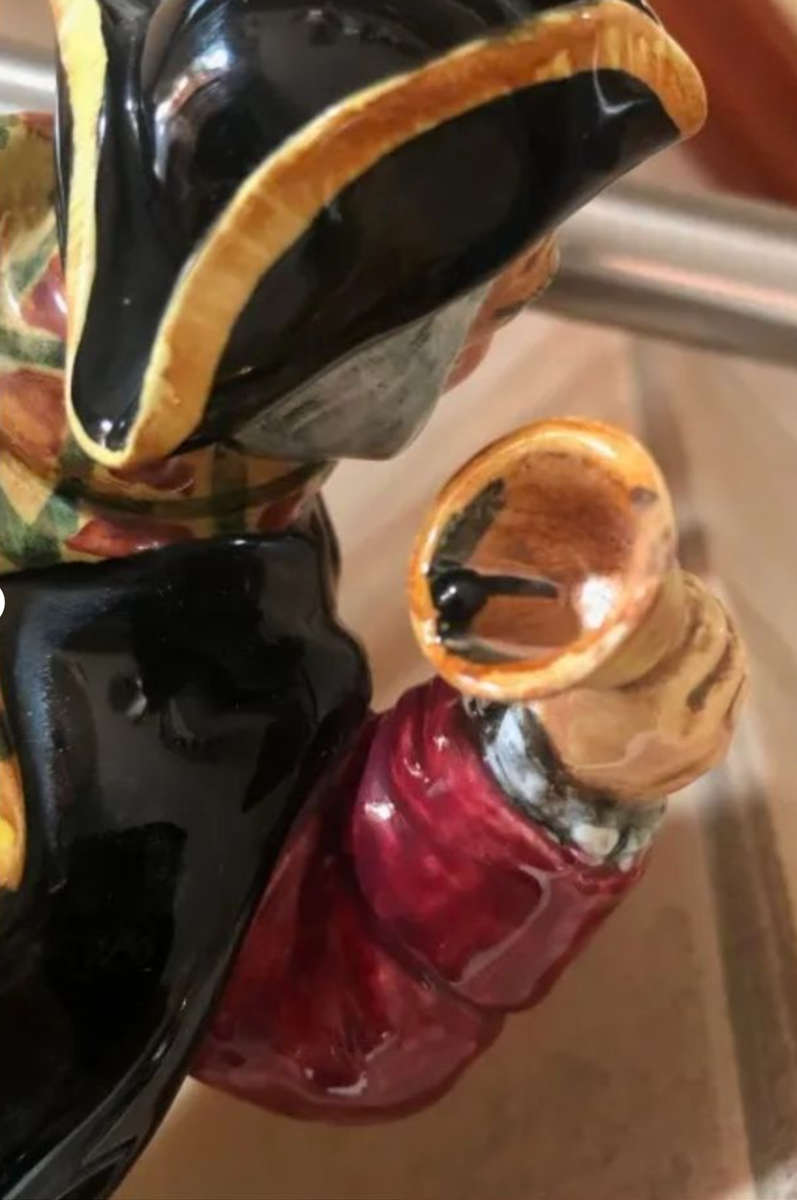 Royal Doulton - Town Crier - HN2119