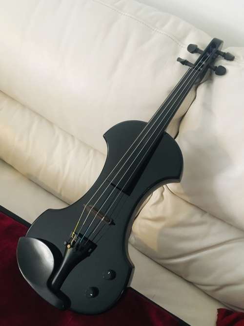 Fender Electric Violin