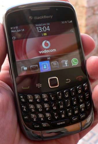 BlackBerry 9300
