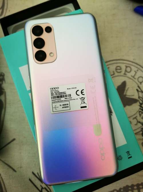 Oppo Reno5 5G - Mint condition with extras