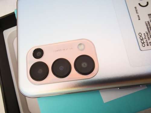 Oppo Reno5 5G - Mint condition with extras