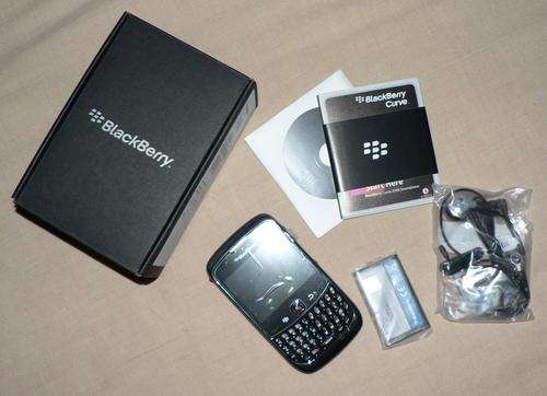 BlackBerry Curve 9300 - New - Free postage