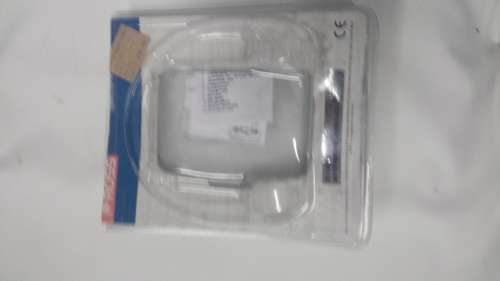 Vintage Ross Cassette Walkman With FM/AM