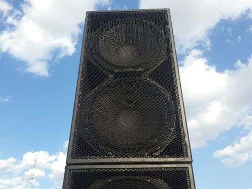 Vos 218 1200 Watt RMS Bass Bin Custom Build