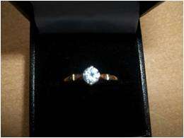 GOLD WITH SOLITAIRE CZ DIAMOND