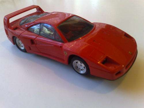 SCALEXTRIC FERRARI F40 - 1 /32 SCALE SLOT CAR