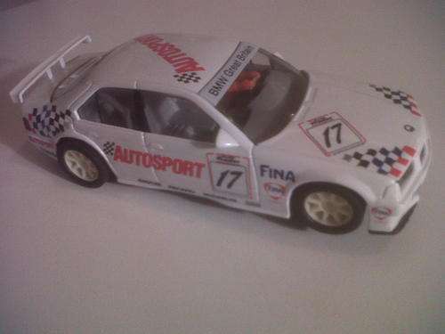SCALEXTRIC BMW 320i   -   1/32 SCALE SLOT CAR (MADE IN ENGLAND)