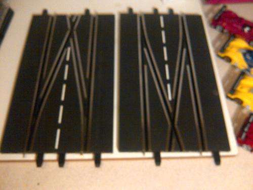 2 X 1/24 SCALE DIGITAL CARRERA TRACK PIECES