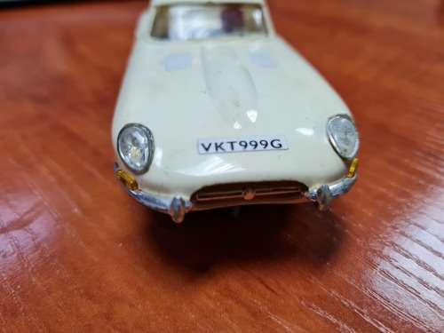 Scalextric Jaguar E , ref:C-34 (made in SPAIN)