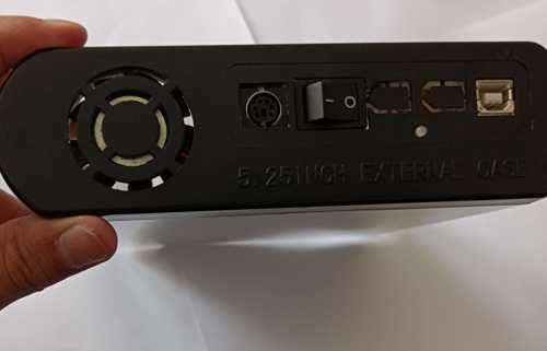 Hard Drive Enclosure SATA Desktop 3.5" Drive