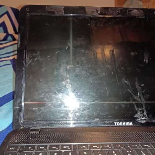 Toshiba Satelite C855D Laptop For Spares Includes Wireless Keyboard and Mouse Set