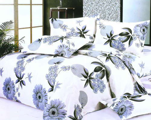 4 Pieces Queen Size Bedding Set Duvet Cover Set Bed Linen Bed Set. Floral pattern white and light pu
