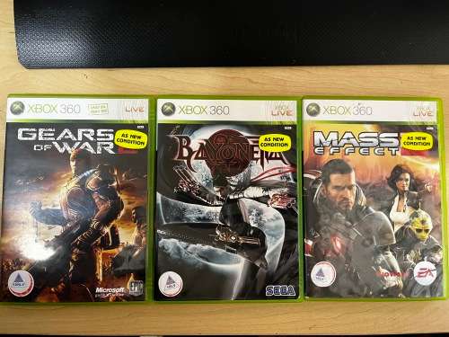 3 Game Bundle for XBOX 360 (Bayonetta, Gears of War, Mass Effect)