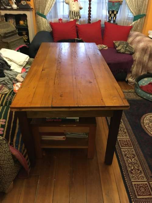 Oregon Pine table