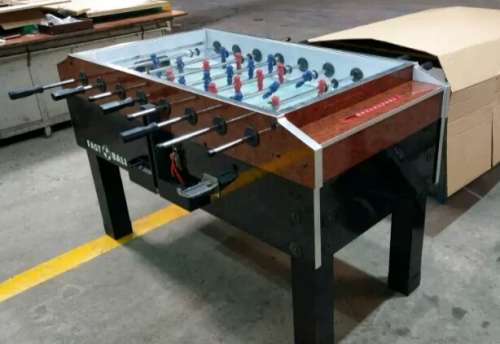 Foosball table/Soccer Machine coin operated