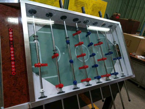 Foosball table/Soccer Machine coin operated