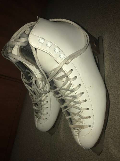 Ice Skates Size 7