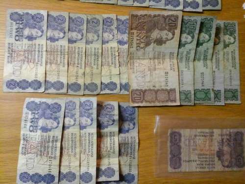 SOUTH AFRICAN BANK NOTE COLLECTION - BID PER NOTE