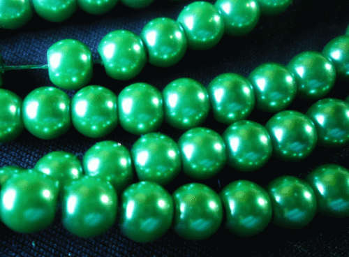 Green Glass Pearls, 8mm - String of +/- 100.
