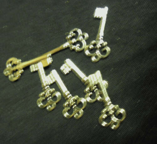 WINTER SALE!! Nickle Key Charm,  22mm x 10mm - Pack of  20.