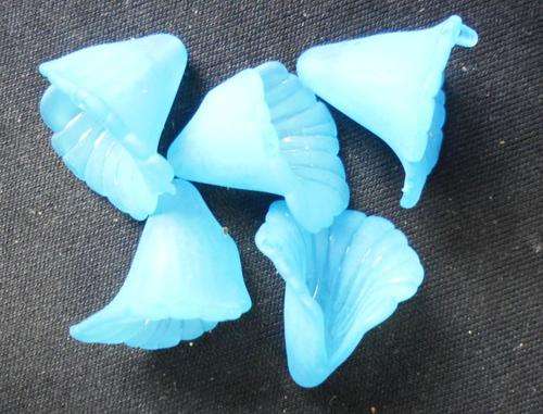 WINTER SALE!!  Acrylic Blue Lily, 17mm x 18mm - Pack of 10.