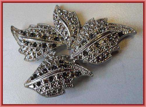 SilverTone Pendant With Rhinestone Inlays, 62mm x 46mm - Sold Individually.