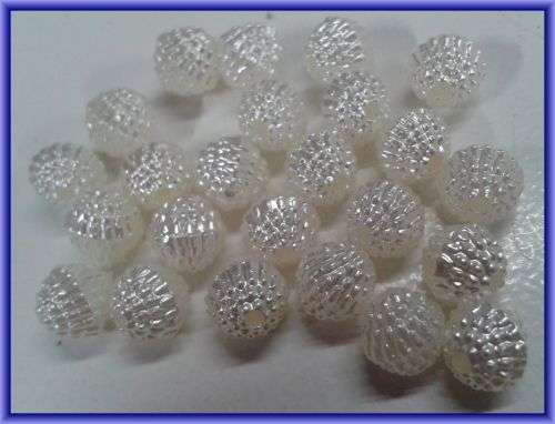 Cream Acrylic Beehive Beads, 8mm - Pack of 20.