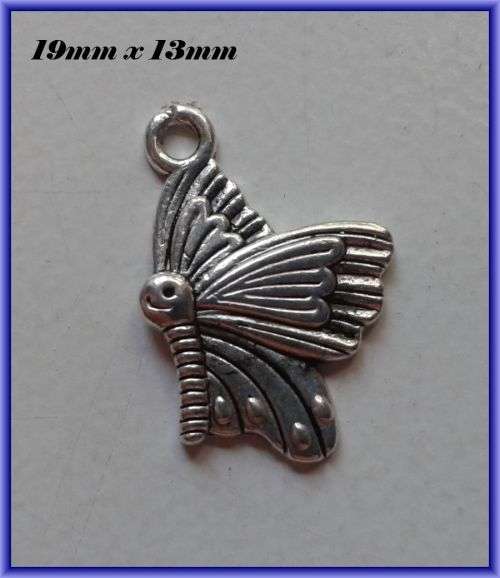 Butterfly Charm, 19mm x 13mm  - Pack of 5.