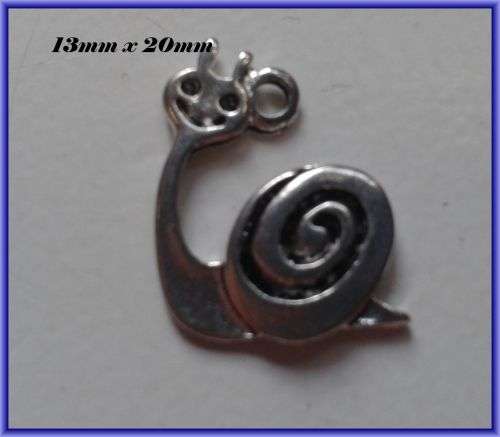 Snail Charm, 13mm x 20mm  - Pack of 10.