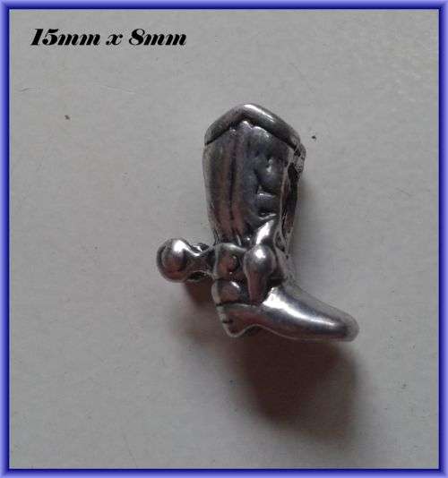 Boot Metal Bead, 15mm x 8mm - Pack of 5.