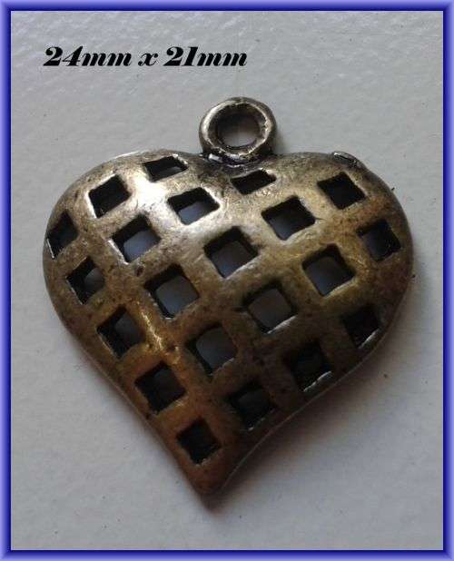 Heart Bronze Charm, 24mm x 21mm  - Pack of 5.