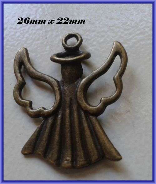 Angel Bronze Charm, 22mm x 26mm  - Pack of 5.