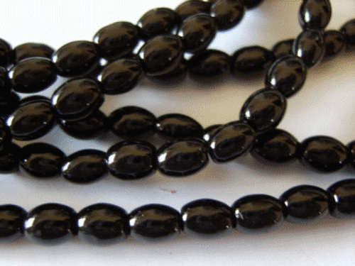 Black Crackle Ovals, 7x5mm - Pack of 10.