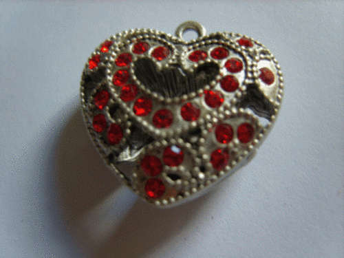 Heart Pendant With Red Rhinestone Inlay,20mm - Sold Individually.
