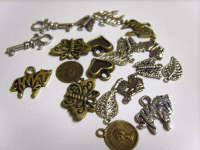 Assorted Charms - Pack of 100.