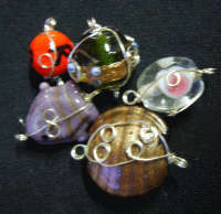 Assorted Wire-Wrapped Fancy, 20g ( +/- 5 to 7 Beads - small sizes may be requested) .
