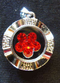 Silver Metal Pendant with Red Rhinestone Rotating Inner , 17mm - Sold Individually..