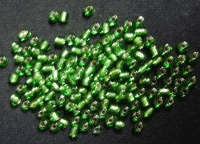 Green Seed Beads 8/0 - Pack of 10g.