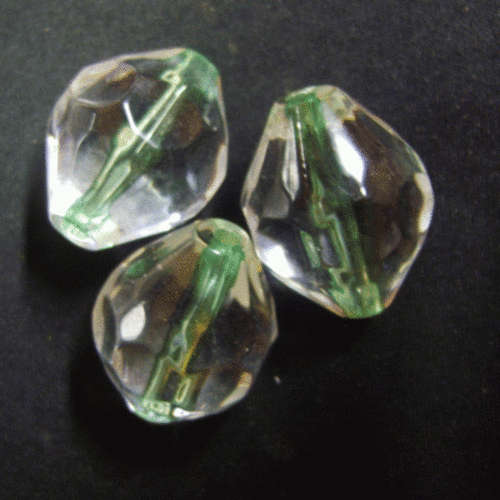 WINTER SALE! Acrylic Green Line Through Facet, 28mm x 20mm - Pack of 5.