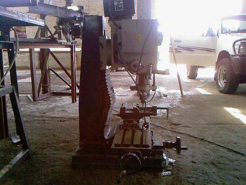 Milling machine