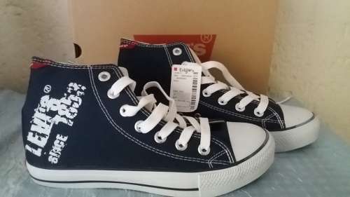 Original Levis Sneakers Size 6 Blue